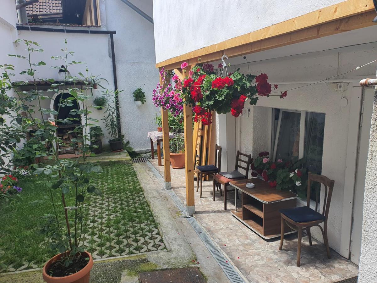 Carissa House Apartment Brasov Exterior photo